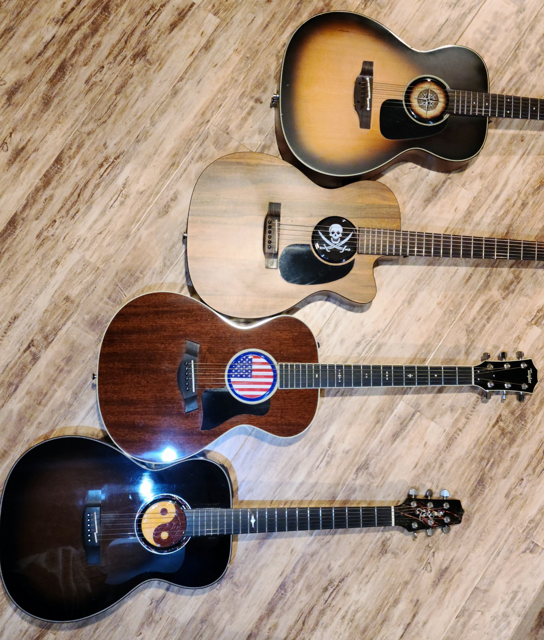 Custom soundhole covers for guitars
